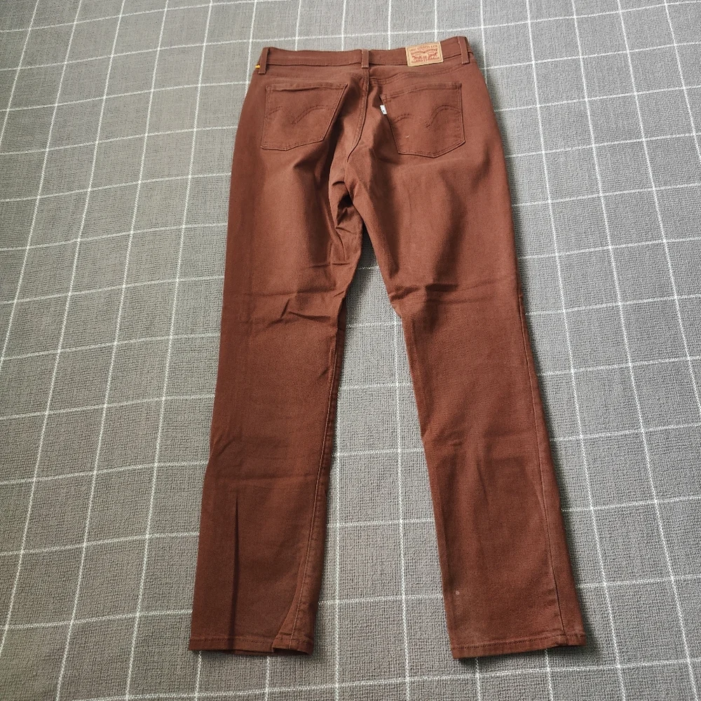 Levi's Classic Straight Jeans - Picture 8 of 8
